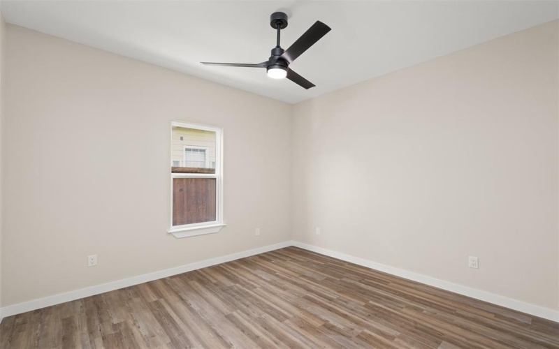 1124 E Annie Street, Fort Worth, TX 76104, 3 Habitaciones Habitaciones , ,2 BañosBaños,Residential,En Venta,1124 E Annie Street,0,21058967