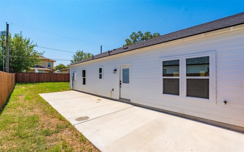 1124 E Annie Street, Fort Worth, TX 76104, 3 Habitaciones Habitaciones , ,2 BañosBaños,Residential,En Venta,1124 E Annie Street,0,21058967