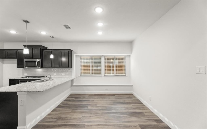 1704 Meadow Crest Drive, Aubrey, TX 76227, 4 Habitaciones Habitaciones , ,3 BañosBaños,Residential,En Venta,1704 Meadow Crest Drive,0,21059181