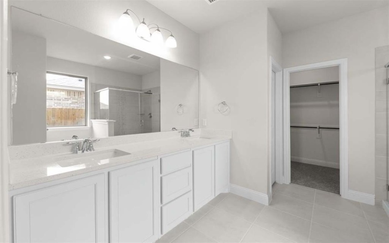 1744 Edgeway Drive, Aubrey, TX 76227, 4 Habitaciones Habitaciones , ,3 BañosBaños,Residential,En Venta,1744 Edgeway Drive,0,21059194