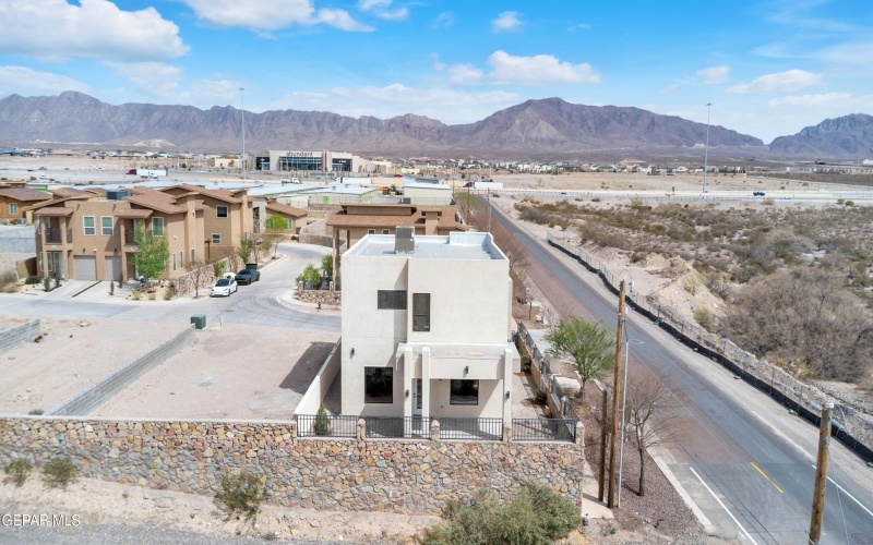 1031 VINTON Avenue unit: 1 #1, Canutillo, TX 79835, 3 Bedrooms Bedrooms, ,2 BathroomsBathrooms,Residential,For Sale,1031 VINTON Avenue unit: 1,919856