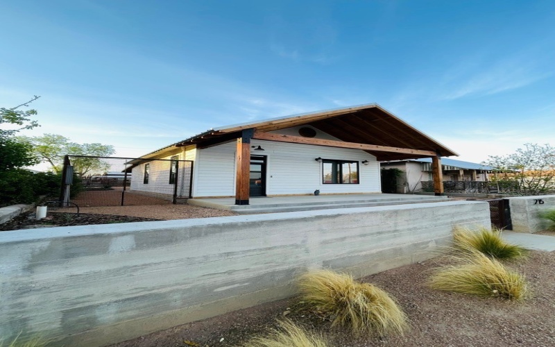 215 E Texas St, Marfa, TX 79843, 1 Dormitorio Habitaciones , ,1 BañoBaños,Residential,En Venta,215 E Texas St,0,162994