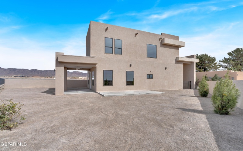 1031 VINTON Avenue unit: 16 #16, Canutillo, TX 79835, 3 Habitaciones Habitaciones , ,2 BañosBaños,Residential,En Venta,1031 VINTON Avenue unit: 16,919869