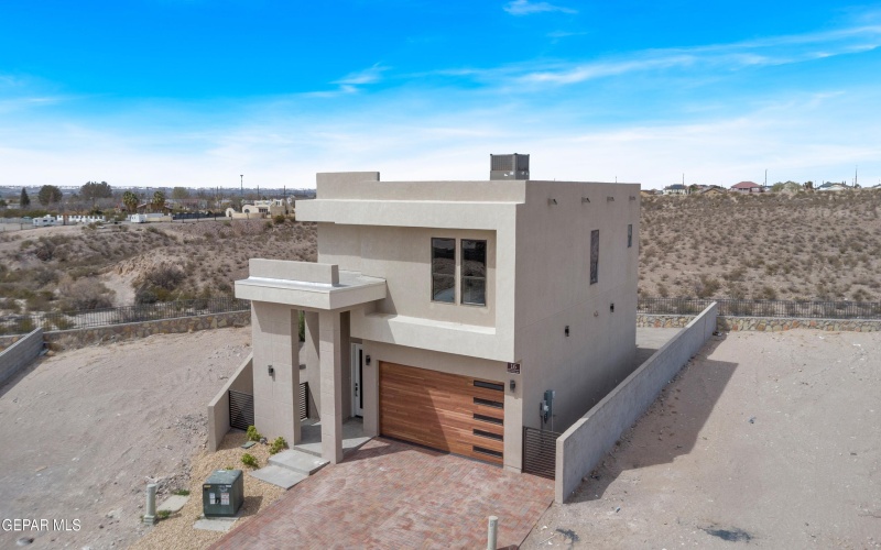 1031 VINTON Avenue unit: 16 #16, Canutillo, TX 79835, 3 Habitaciones Habitaciones , ,2 BañosBaños,Residential,En Venta,1031 VINTON Avenue unit: 16,919869