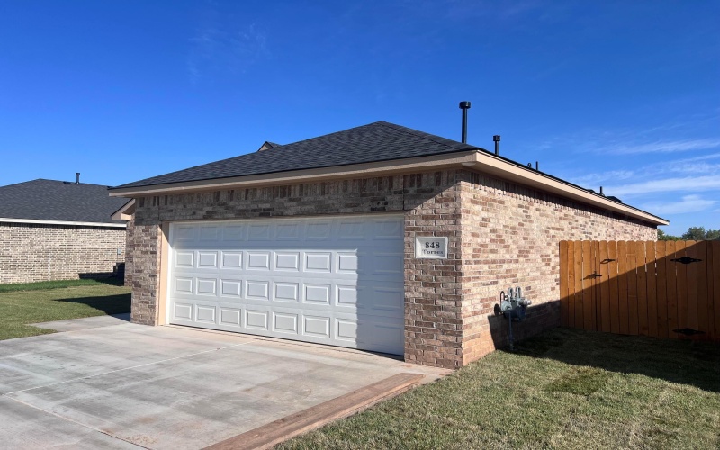 848 Torres Drive, Hereford, TX 79045, 3 Bedrooms Bedrooms, ,2 BathroomsBathrooms,Residential,For Sale,848 Torres Drive,0,25-7977