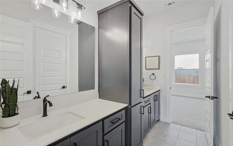2710 Stonecrest Drive, Sherman, TX 75092, 4 Bedrooms Bedrooms, ,3 BathroomsBathrooms,Residential,For Sale,2710 Stonecrest Drive,0,21054695
