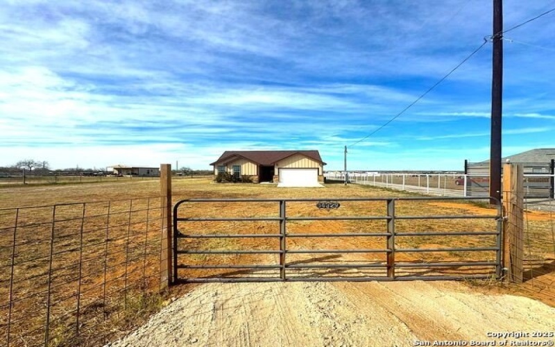 14329 Wisdom, Atascosa, TX 78002, 4 Bedrooms Bedrooms, ,2 BathroomsBathrooms,Residential,For Sale,14329 Wisdom,0,1907547
