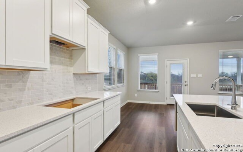 9918 Chestnut Walk, San Antonio, TX 78254, 4 Habitaciones Habitaciones , ,3 BañosBaños,Residential,En Venta,9918 Chestnut Walk,0,1907598