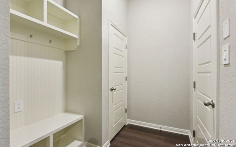 9918 Chestnut Walk, San Antonio, TX 78254, 4 Habitaciones Habitaciones , ,3 BañosBaños,Residential,En Venta,9918 Chestnut Walk,0,1907598