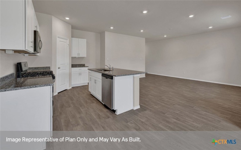 119 LANGSTON Drive, Maxwell, TX 78656, 4 Habitaciones Habitaciones , ,3 BañosBaños,Residential,En Venta,119 LANGSTON Drive,0,592656