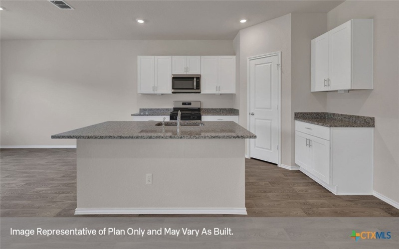 119 LANGSTON Drive, Maxwell, TX 78656, 4 Habitaciones Habitaciones , ,3 BañosBaños,Residential,En Venta,119 LANGSTON Drive,0,592656
