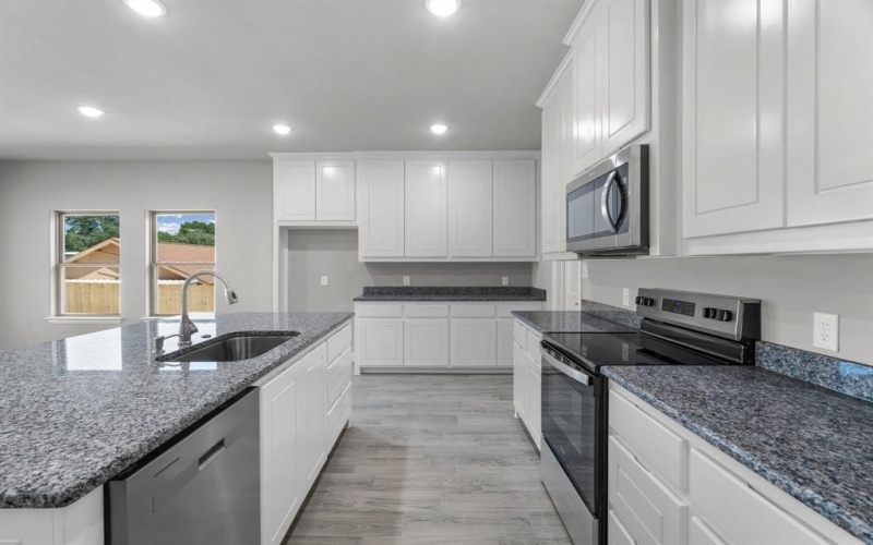130 Lakewood Drive, Weatherford, TX 76087, 3 Habitaciones Habitaciones , ,2 BañosBaños,Residential,En Venta,130 Lakewood Drive,0,21055523