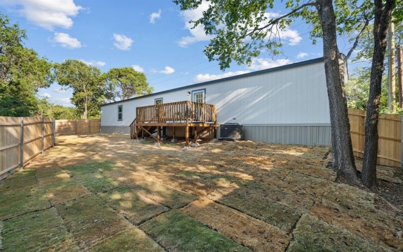 1121 Pawnee Trail, Granbury, TX 76048, 3 Habitaciones Habitaciones , ,2 BañosBaños,Residential,En Venta,1121 Pawnee Trail,0,21055661