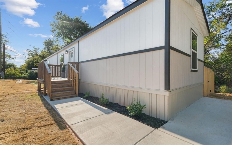 1121 Pawnee Trail, Granbury, TX 76048, 3 Habitaciones Habitaciones , ,2 BañosBaños,Residential,En Venta,1121 Pawnee Trail,0,21055661