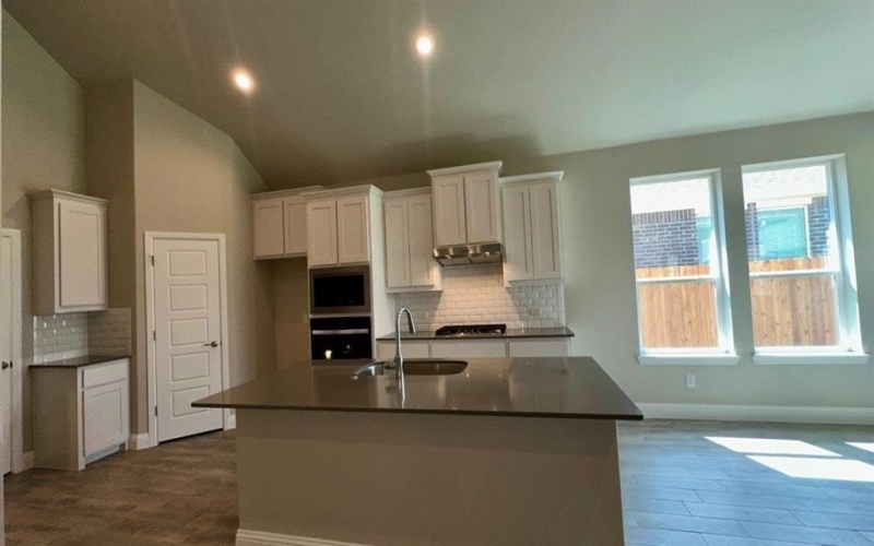 1716 SPARROW Street, Denton, TX 76205, 4 Bedrooms Bedrooms, ,2 BathroomsBathrooms,Residential,For Sale,1716 SPARROW Street,0,21055726