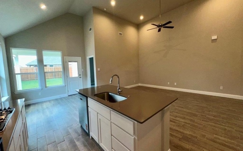 1716 SPARROW Street, Denton, TX 76205, 4 Bedrooms Bedrooms, ,2 BathroomsBathrooms,Residential,For Sale,1716 SPARROW Street,0,21055726