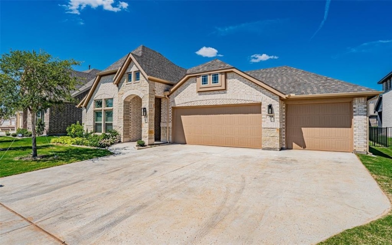 388 Paddle Boat Drive, Granbury, TX 76049, 4 Habitaciones Habitaciones , ,2 BañosBaños,Residential,En Venta,388 Paddle Boat Drive,0,21057529