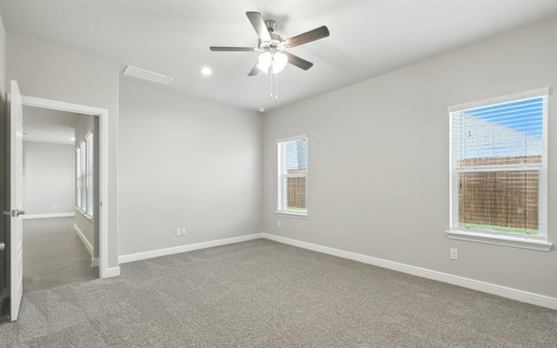 1412 LEONARD Court, Mansfield, TX 76063, 4 Bedrooms Bedrooms, ,3 BathroomsBathrooms,Residential,For Sale,1412 LEONARD Court,0,21058486
