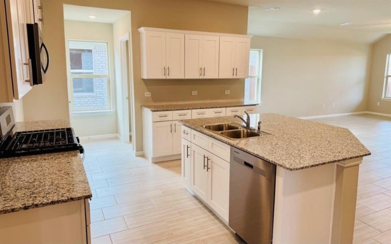 9400 MOUNTAIN PASS Drive, Fort Worth, TX 76108, 4 Habitaciones Habitaciones , ,2 BañosBaños,Residential,En Venta,9400 MOUNTAIN PASS Drive,0,21058801