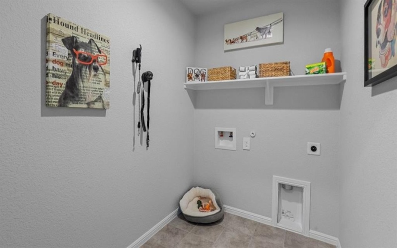 16417 RANGERVILLE Drive, Fort Worth, TX 76247, 4 Habitaciones Habitaciones , ,2 BañosBaños,Residential,En Venta,16417 RANGERVILLE Drive,0,21059116