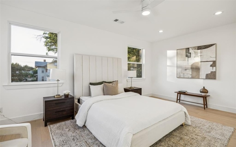 5631 East Side Avenue, Dallas, TX 75214, 3 Bedrooms Bedrooms, ,2 BathroomsBathrooms,Residential,For Sale,5631 East Side Avenue,0,21059230