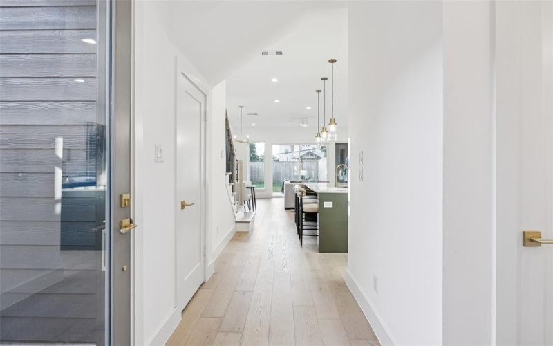 5631 East Side Avenue, Dallas, TX 75214, 3 Bedrooms Bedrooms, ,2 BathroomsBathrooms,Residential,For Sale,5631 East Side Avenue,0,21059230