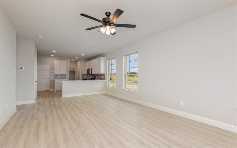 3613 Geoffrey Trail, Rowlett, TX 75088, 3 Bedrooms Bedrooms, ,3 BathroomsBathrooms,Residential,For Sale,3613 Geoffrey Trail,0,21059526