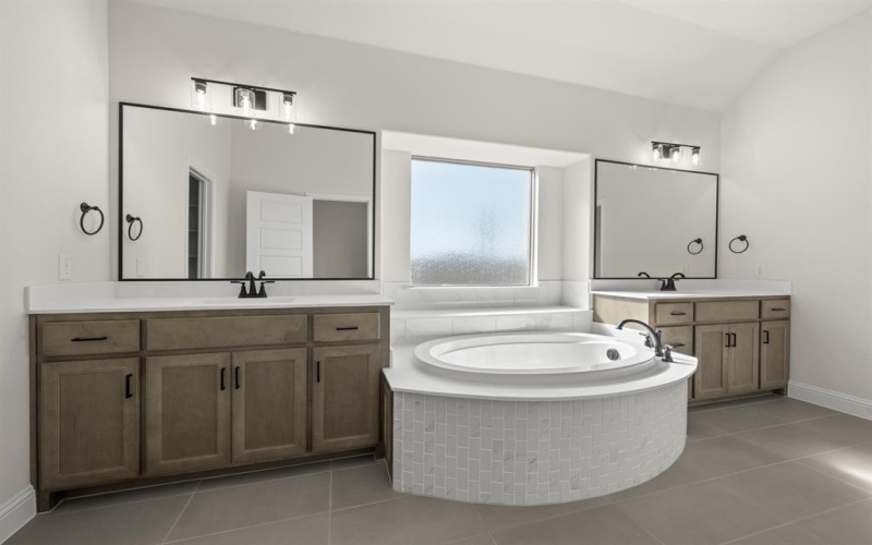 209 Pine Leaf Trail, Waxahachie, TX 75165, 4 Bedrooms Bedrooms, ,2 BathroomsBathrooms,Residential,For Sale,209 Pine Leaf Trail,0,21059560