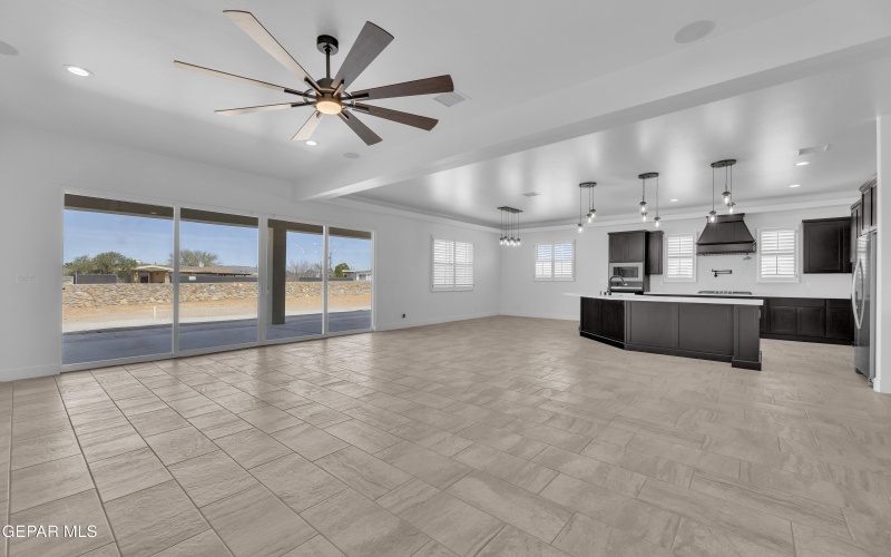 15011 Hinojos Avenue, El Paso, TX 79938, 4 Bedrooms Bedrooms, ,5 BathroomsBathrooms,Residential,For Sale,15011 Hinojos Avenue,919953