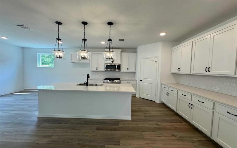 2504 Flaxfield Lane, Forney, TX 75126, 5 Bedrooms Bedrooms, ,5 BathroomsBathrooms,Residential,For Sale,2504 Flaxfield Lane,0,21059603