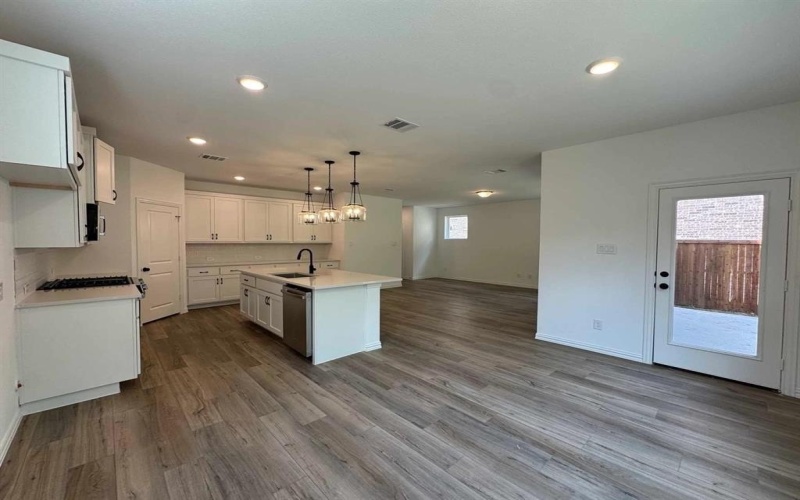 2504 Flaxfield Lane, Forney, TX 75126, 5 Bedrooms Bedrooms, ,5 BathroomsBathrooms,Residential,For Sale,2504 Flaxfield Lane,0,21059603