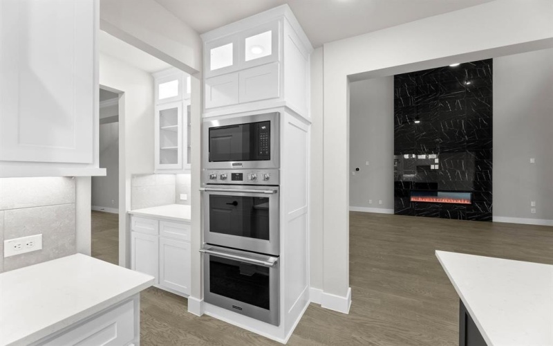 2544 Riverchase Way, Grand Prairie, TX 75054, 5 Habitaciones Habitaciones , ,5 BañosBaños,Residential,En Venta,2544 Riverchase Way,0,21059690