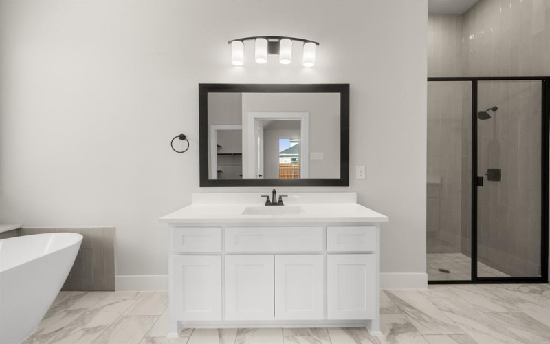 7104 Seagrove Court, Grand Prairie, TX 75054, 4 Habitaciones Habitaciones , ,3 BañosBaños,Residential,En Venta,7104 Seagrove Court,0,21059710