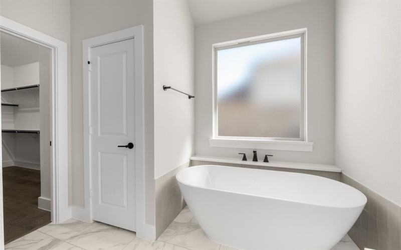 7104 Seagrove Court, Grand Prairie, TX 75054, 4 Habitaciones Habitaciones , ,3 BañosBaños,Residential,En Venta,7104 Seagrove Court,0,21059710