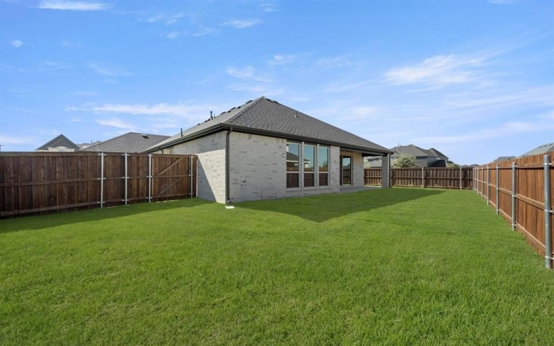 7104 Seagrove Court, Grand Prairie, TX 75054, 4 Habitaciones Habitaciones , ,3 BañosBaños,Residential,En Venta,7104 Seagrove Court,0,21059710