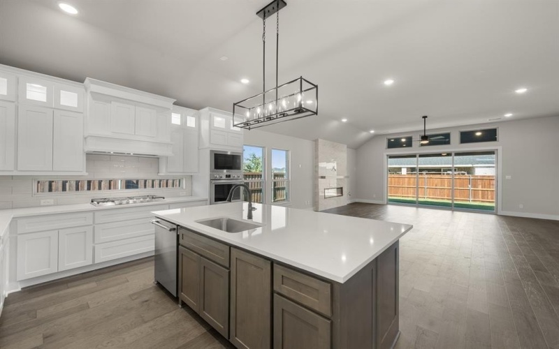 7104 Seagrove Court, Grand Prairie, TX 75054, 4 Habitaciones Habitaciones , ,3 BañosBaños,Residential,En Venta,7104 Seagrove Court,0,21059710