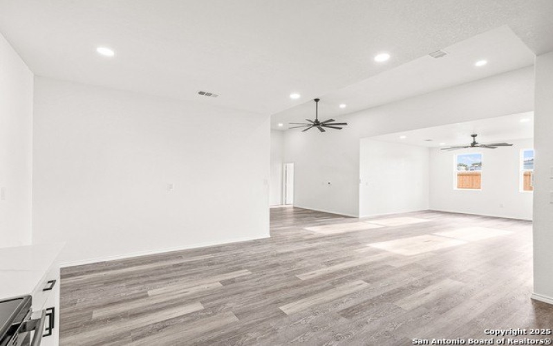 4237 Butterfly, Von Ormy, TX 78073, 3 Habitaciones Habitaciones , ,2 BañosBaños,Residential,En Venta,4237 Butterfly,0,1907613