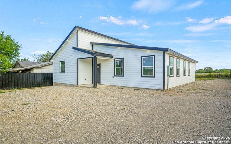 4237 Butterfly, Von Ormy, TX 78073, 3 Habitaciones Habitaciones , ,2 BañosBaños,Residential,En Venta,4237 Butterfly,0,1907613