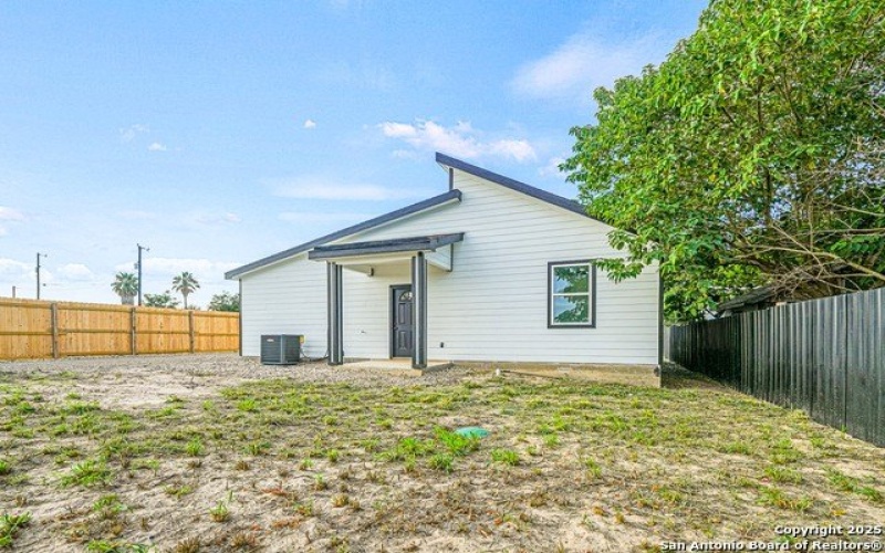 4237 Butterfly, Von Ormy, TX 78073, 3 Habitaciones Habitaciones , ,2 BañosBaños,Residential,En Venta,4237 Butterfly,0,1907613