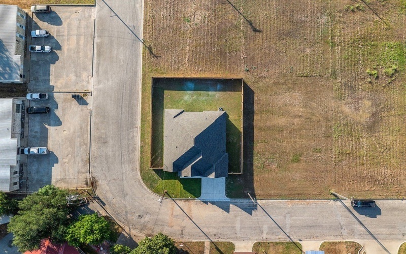 340 Cactus Street, Giddings, TX 78942, 4 Bedrooms Bedrooms, ,2 BathroomsBathrooms,Residential,For Sale,340 Cactus Street,0,153394