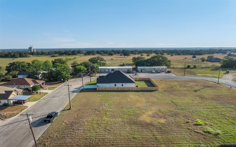 340 Cactus Street, Giddings, TX 78942, 4 Bedrooms Bedrooms, ,2 BathroomsBathrooms,Residential,For Sale,340 Cactus Street,0,153394