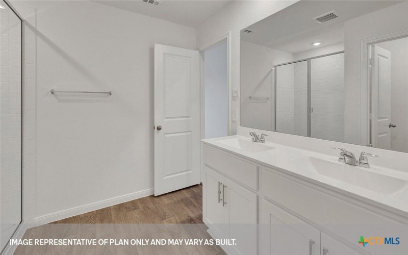 244 LAS LOMAS Drive, San Marcos, TX 78666, 3 Habitaciones Habitaciones , ,2 BañosBaños,Residential,En Venta,244 LAS LOMAS Drive,0,592666