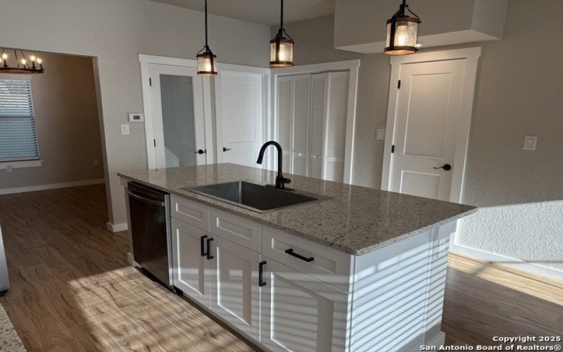 1288 Lonesome, Canyon Lake, TX 78133, 3 Habitaciones Habitaciones , ,2 BañosBaños,Residential,En Venta,1288 Lonesome,0,1907656