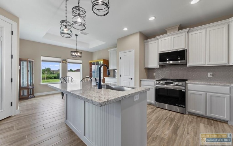 115 Torrey Pines Rd., Laguna Vista, TX 78578, 3 Habitaciones Habitaciones , ,2 BañosBaños,Residential,En Venta,115 Torrey Pines Rd.,0,104284