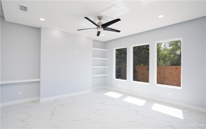 1107 W I Street, Mission, TX 78572, 3 Bedrooms Bedrooms, ,2 BathroomsBathrooms,Residential,For Sale,1107 W I Street,0,480906