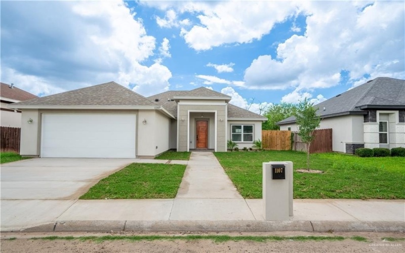 1107 W I Street, Mission, TX 78572, 3 Bedrooms Bedrooms, ,2 BathroomsBathrooms,Residential,For Sale,1107 W I Street,0,480906