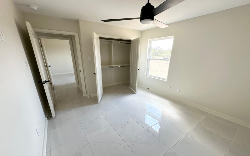 5027 Carambola Ln., Laredo, TX 78046, 3 Habitaciones Habitaciones , ,2 BañosBaños,Residential,En Venta,5027 Carambola Ln.,0,20254045