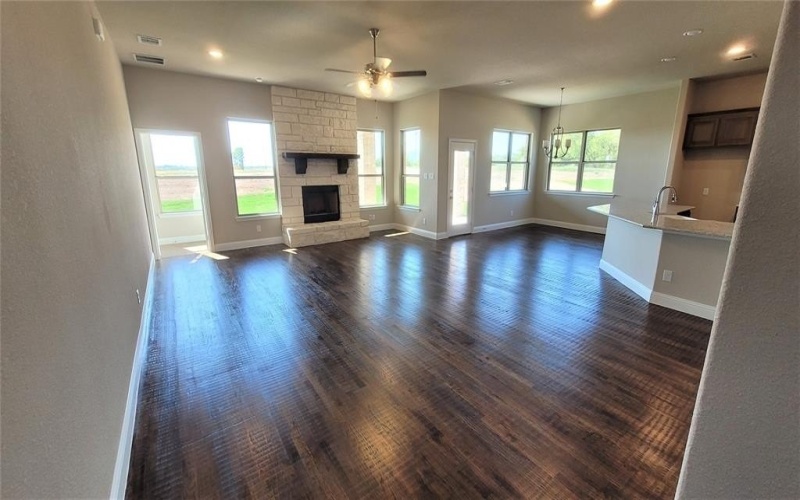 2620 Silo Lane, Van Alstyne, TX 75495, 6 Bedrooms Bedrooms, ,3 BathroomsBathrooms,Residential,For Sale,2620 Silo Lane,0,21059989