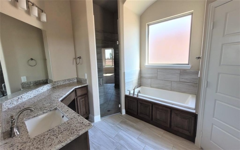 2620 Silo Lane, Van Alstyne, TX 75495, 6 Bedrooms Bedrooms, ,3 BathroomsBathrooms,Residential,For Sale,2620 Silo Lane,0,21059989