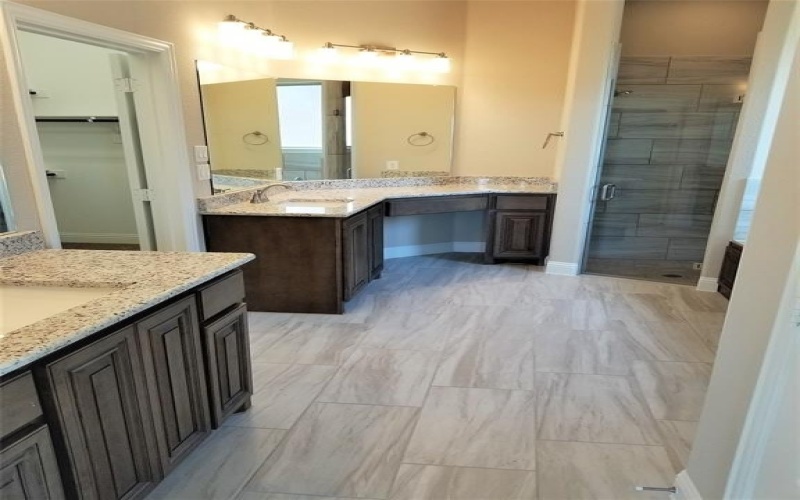 2620 Silo Lane, Van Alstyne, TX 75495, 6 Bedrooms Bedrooms, ,3 BathroomsBathrooms,Residential,For Sale,2620 Silo Lane,0,21059989